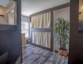 Burlington Hostel 2
