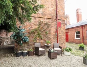 Butler's Flat 5