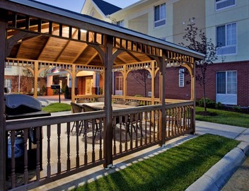 Candlewood Suites Kansas City by IHG 2
