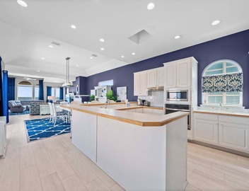🌊🍬 Candy Land – Beachfront Home w/Private Plunge Pool + Rooftop Deck 4