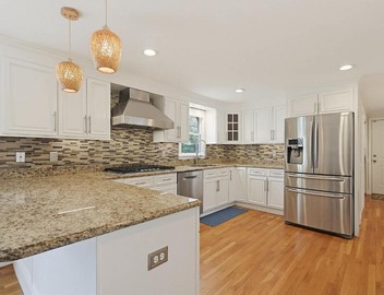 Cape Cod Home with Space for Everyone 4