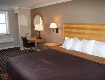 Cape Cod Inn 4