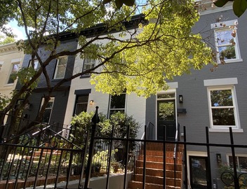Capitol Hill, excellent location, Lower Level Apartment 4