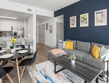 Carolina Blue - Stunning Views, Free Parking and WiFi 2