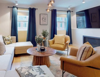 Casa Hotels: Elegant 2BR Suite in Leslieville 5