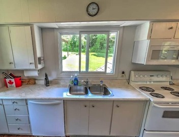 Cedars | Waterfront Cottage on Westport Sand Lake 3