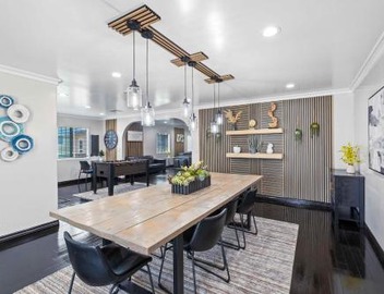 Central Location Family Size Home 2