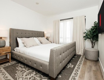 Central Quality 2 BD Apartment 3