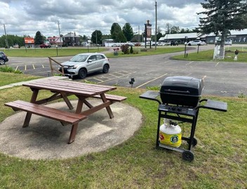 Champlain Motor Inn 5