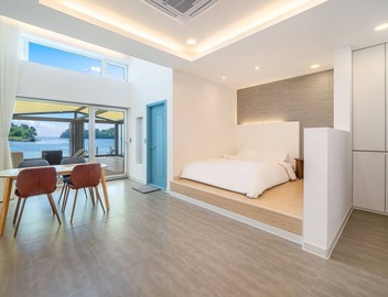 Changwon 055 Poolvilla 4