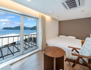 Changwon 055 Poolvilla 5