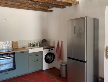 Charmantes Renoviertes Haus in Altem Anwesen mit Privatem Innenhof und Parkplatz 4