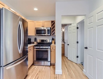 Charming 3-BDR Cottage: Downtown Boulder 4