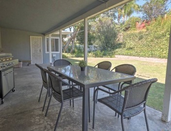 Charming 3-bedroom house with WiFi and AC in fabulous Los Angeles 5