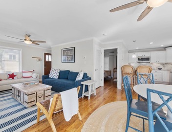 Charming 4-bedroom cape on Hills Beach Road 2