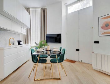 Charming apartment - 2BR/4P - Rochechouart 3