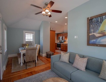 Charming Beachside Cottage: 3-Bedroom Retreat Steps from Sand, Shops & Dining! 4
