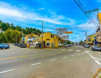 Charming Beachside Studio near Alki Beach 4