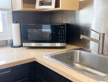 Charming, Central, and Pet-Friendly West Seattle Home. 4