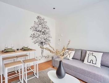 Charming Duplex - Louvre Museum 3