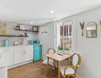 Charming Parisian studio in Denver, Colorado 3