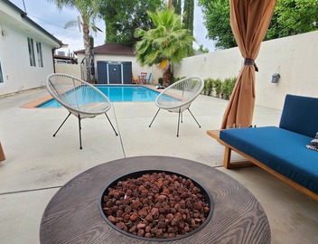 Charming Private Guesthouse with Pool 3