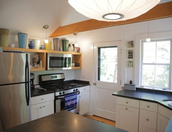 Charming Sun Filled Eastham Cottage at Fort Hill 3
