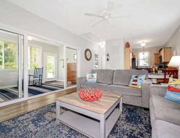 Charming Wells cottage w/amenities galore! 1 mile to beach, 3 miles to Ogunquit 2