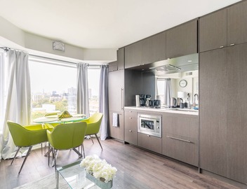 Charming Yorkville Condos 5