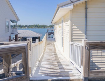 Cheap rates on False River! Summer dates available! 3