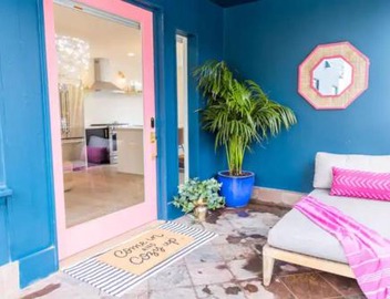 Cheerful 4BD Home in the Heart 5