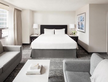 Chelsea Hotel Toronto 4