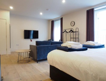 Chic and Classy Studio on Easter Road - Flat 1, Elgin House Apartments 2