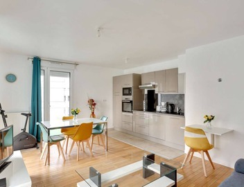 Chic apart with parking near Paris 3