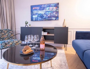 Chic & Fully-Equipped Apartment in Le Marais 2