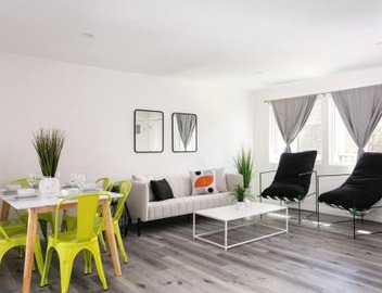 Chic Walkable Downtown Apt Near Americana 4