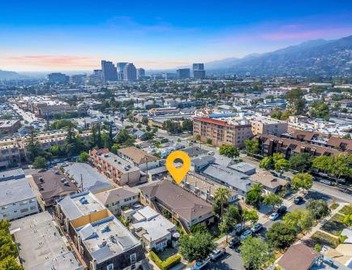 Chic Walkable Downtown Apt Near Americana 5