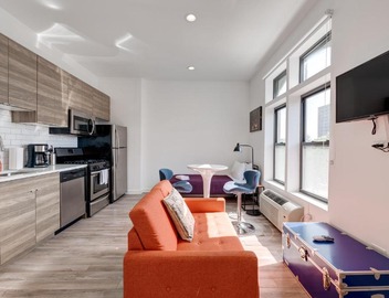 Chicago Second Floor Studio by 747 Lofts 2