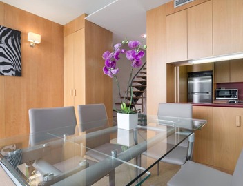 Chueca Apartments II - Duplex in the Center of Madrid 4