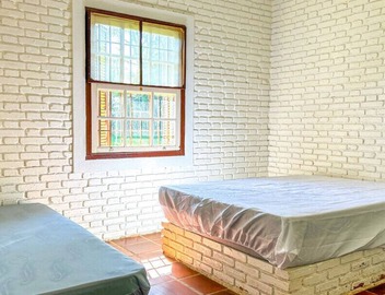 Chácara com piscina e churrasqueira em Holambra/SP 2