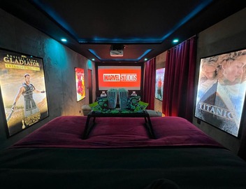 Cinéma & Jacuzzi 3