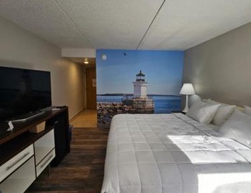 Clarion Pointe South Portland 3