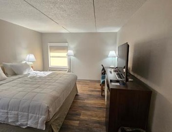 Clarion Pointe South Portland 4