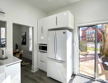 Clean, Downtown Boulder Luxury. ⛰ 2