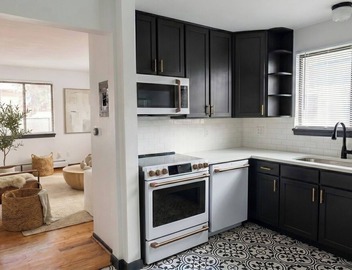 Clean, Downtown Boulder Luxury. 2