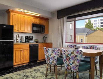 Club Wyndham Avenue Plaza 3
