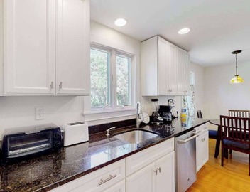 Coastal cottage close to beaches and town - private yard, W/D, & new renovations 3