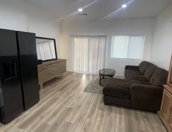 Comfort Stay In Monrovia-Explore 2