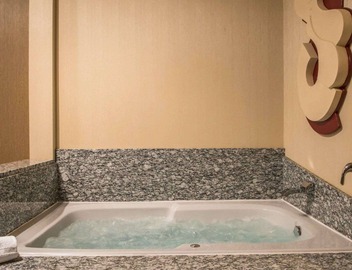 Comfort Suites Monroeville - Pittsburgh East 3