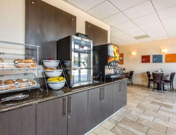 Comfort Suites Near City of Industry - Los Angeles 4